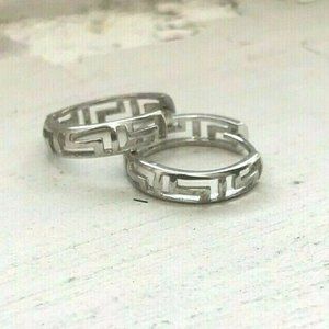 925 Sterling Silver Huggie Earrings